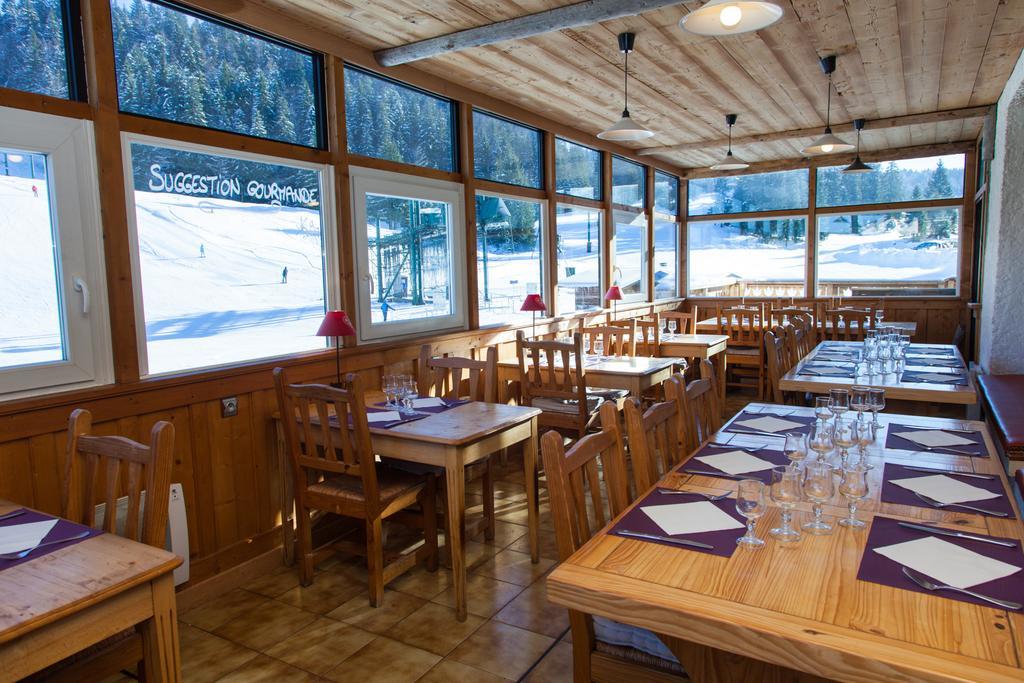 Hotel Restaurant La Darbella Les Rousses Exteriér fotografie